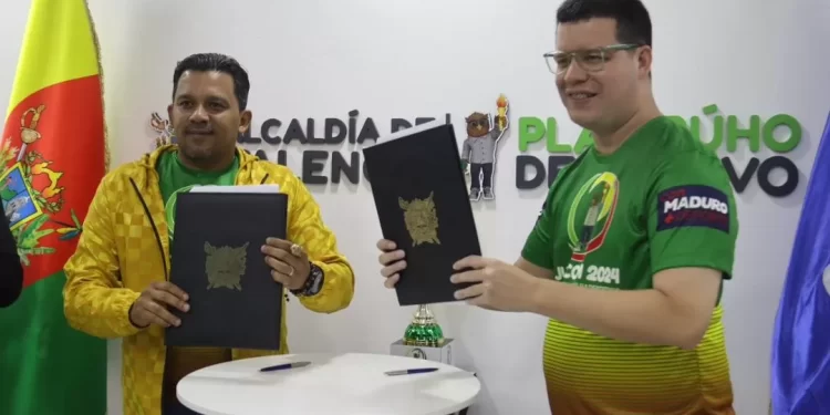 Universidad Deportiva del Sur y la Alcaldía de Valencia firman convenio para formación profesional