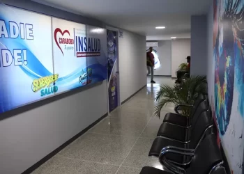 Gobernación reinauguró servicio de Oftalmología de la CHET