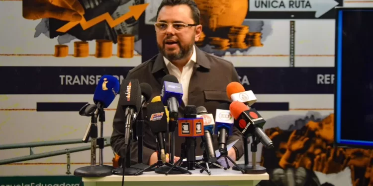 Ecarri: Ley de Pensiones sólo significará $9 mensuales para los adultos mayores