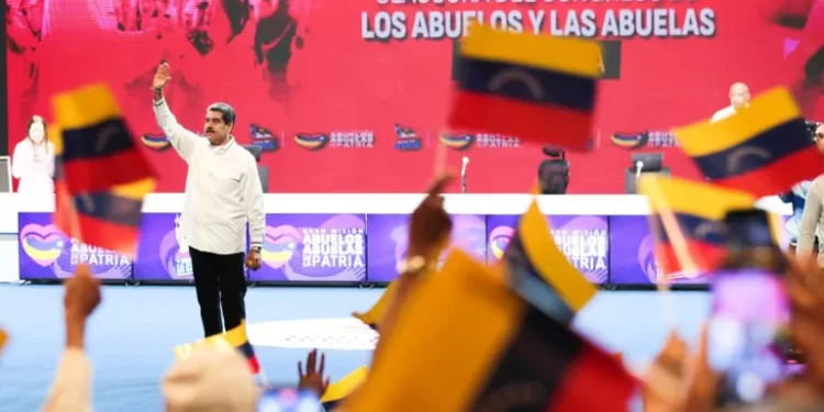 Maduro creó el Ministerio de Adultos Mayores y prometió mejorías a los pensionados