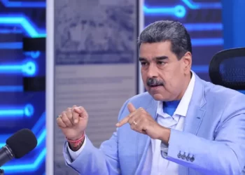 Maduro: personas de la tercera edad son las más afectadas por sanciones de Estados Unidos