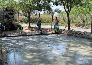 Continúan labores de restauración de la Colectora 11 en San Diego