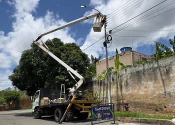 Fumcosandi instala 300 nuevas luminarias tipo Led en la manzana “C” de La Esmeralda