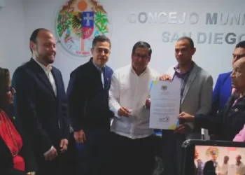 Concejo Municipal de San Diego homenajeó a los reporteros gráficos en su día