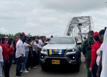 Colombia y Venezuela abren el paso de vehículos por el cuarto puente de la frontera común