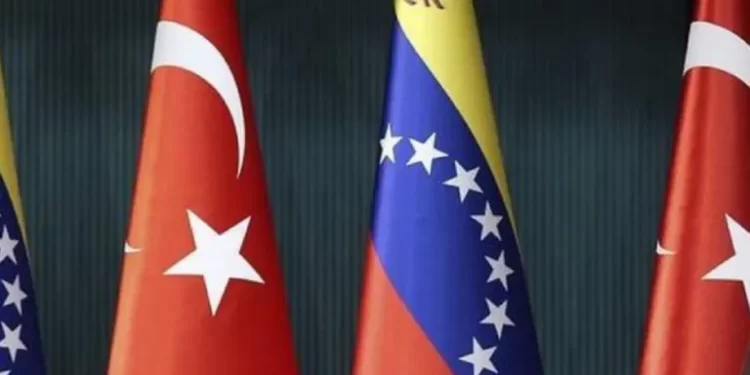 Venezuela y Turquía evalúan nuevos acuerdos energéticos, de transporte y de salud