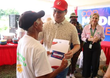Alcalde Fuenmayor entregó insumos, fertilizantes y maquinaria agrícola a comunidades agrourbanas de Valencia