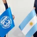 FMI aprobó dar otros 800 millones de dólares a Argentina