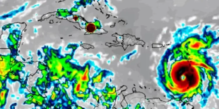 Beryl llegará a las islas de Barlovento como «peligroso» huracán categoría 4