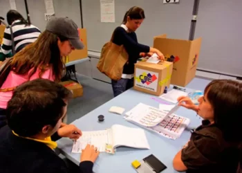 Conozca las excepciones para no ser multado por el CNE en caso de ser miembro de mesa y no asistir