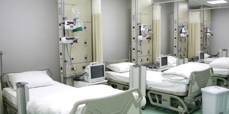 Clínicas privadas ofrecen opciones de créditos a pacientes