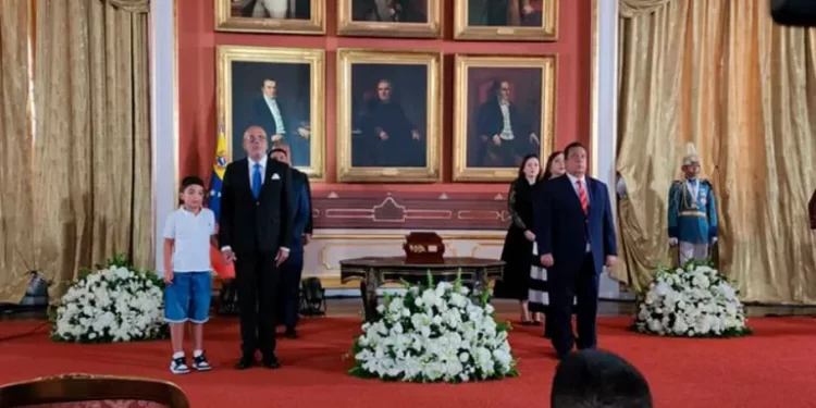 Los restos de Cristóbal Mendoza fueron llevados al Panteón Nacional: Primer presidente de Venezuela