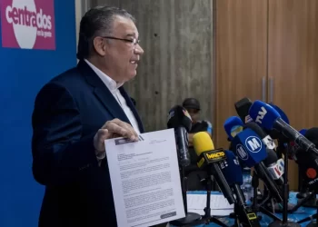 «No tenemos por qué acatar órdenes desde Miraflores»: Márquez responde tras no firmar acuerdo electoral