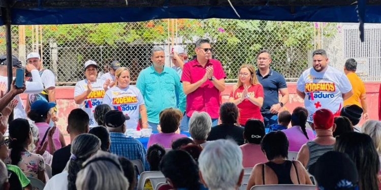 Juramentan comando de campaña de Podemos en Los Guayos