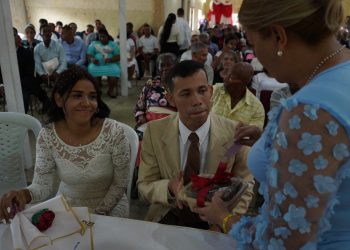 Alcaldía de Valencia celebró Matrimonios Colectivos con más de 60 parejas en la Ciudadela José Martí