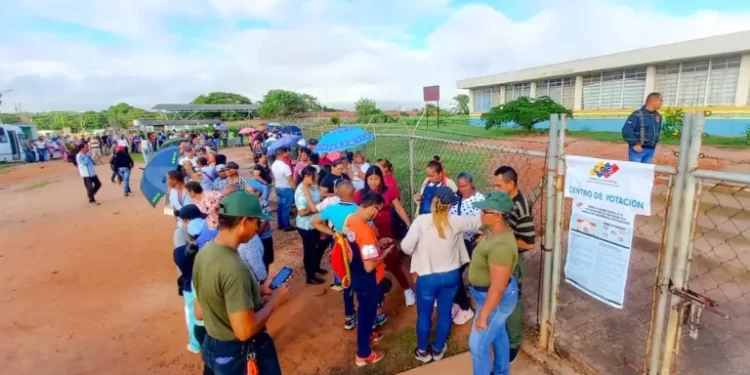 Realizan simulacro de las elecciones presidenciales