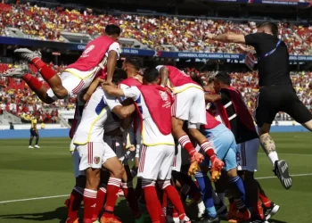 La Vinotinto remontó ante Ecuador y sumó tres puntos en su primer partido