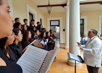 Dirección de Cultura UC y Coro Sinfónico Regional rindieron homenaje a Vicente Emilio Sojo