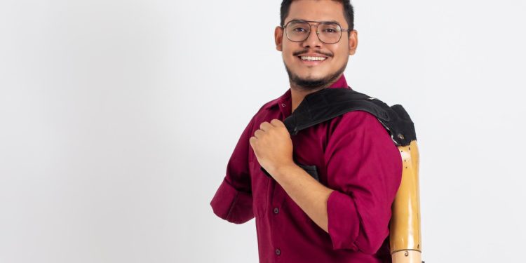 El periodista Carlos Venta: «El accidente que sufrí no me impidió seguir luchando por mis sueños»