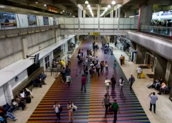 Suspendidos los vuelos hacia Los Roques