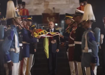 Autoridades conmemoran 213 años de la Firma del Acta de la Independencia