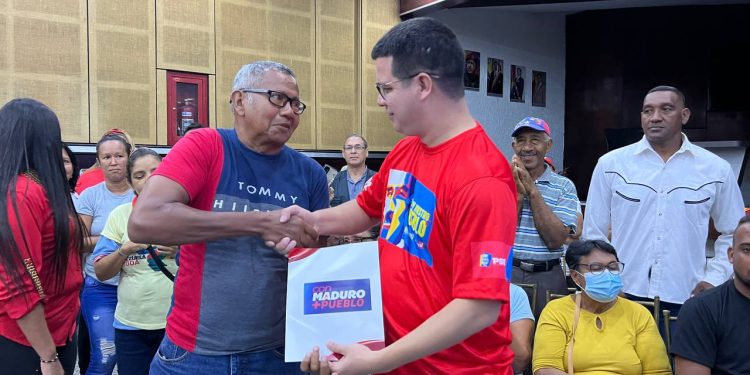 Fuenmayor entregó más de 200 Títulos de Tierras Urbanas