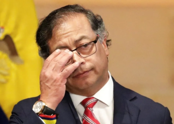 Petro afirma que hay «graves dudas» sobre las elecciones venezolanas y pide transparencia