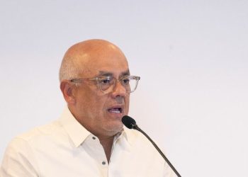 Jorge Rodríguez asegura que todas las encuestas pronostican reelección de Maduro