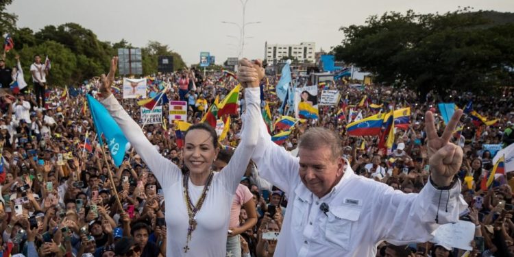 El renacer de una oposición unida, podría ser la piedra en el zapato de Maduro