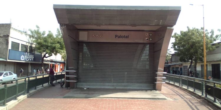 Metro de Valencia no está prestando servicio este jueves