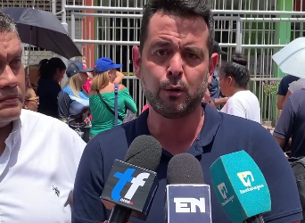 Denuncian violación de derechos electorales en el Lisandro Lecuna en Naguanagua
