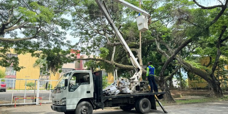 Fumconsandi reemplazó 463 luminarias en varios sectores de San Diego
