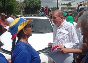 González Urrutia dice que su proyecto salvará a Venezuela: inició su agenda en Valencia