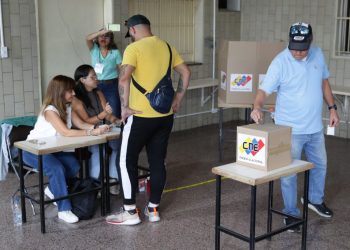 Centro Carter pide al CNE publicar de inmediato actas de votación