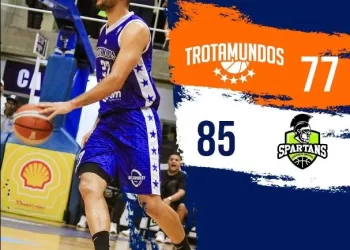 Trotamundos lo intentó, pero volvió a caer en casa contra Spartans 77-85