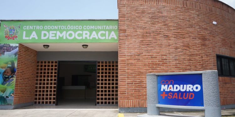 Alcalde Fuenmayor inauguró Farmacia Comunitaria “La Democracia» en la parroquia Santa Rosa