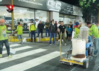 Alcaldía de Valencia supervisó trabajos de iluminación y semaforización de la avenida Bolívar