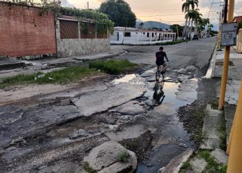 Piden arreglar batea que une a la Fundación Mendoza con el Barrio Venezuela