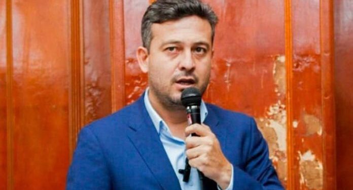 La detención del diputado al CLEC Carlos Molina fue confirmada por UNT