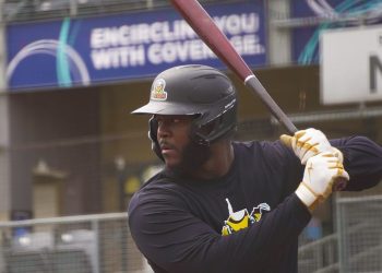 Keon Barnum se sumará a la tripulación magallanera