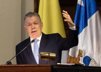 Santos asegura que Colombia no puede avalar el fallo del TSJ venezolano