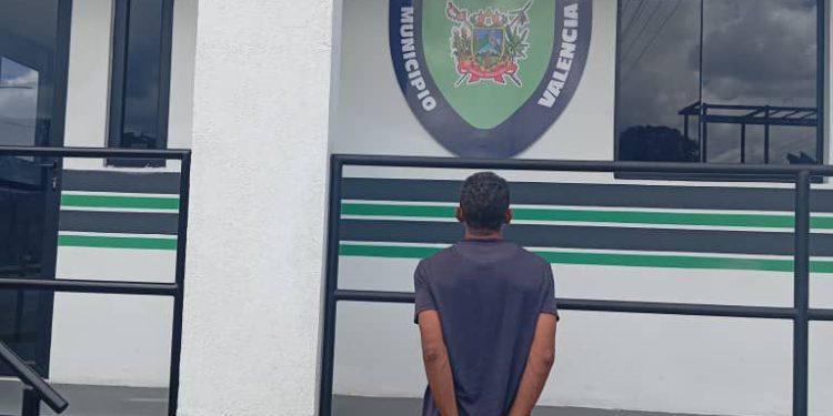 Polivalencia capturó a hombre por robo en local comercial de la avenida Bolívar