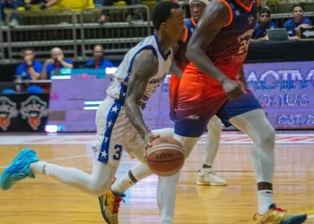 Trotamundos puso en jaque a Piratas de La Guaira