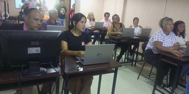 Inaugurada Sala ConectaTEC en la UPT Valencia para promover la investigación y formación tecnológica