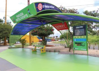 Alcaldía de Valencia inaugura nueva Parada Inteligente en Paseo Las Industrias