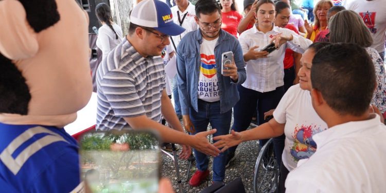 Alcalde Fuenmayor inauguró nuevo consultorio médico para las abuelas y abuelos en San Blas