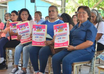 Alcaldesa Ana González encabezó nueva jornada de entrega de títulos de tierras urbanas en Naguanagua