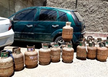 Piden al gobierno revisar venta de bombonas de gas en el país