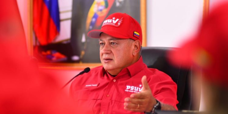 Cabello: «González Urrutia salió de Venezuela huyendo de Machado»