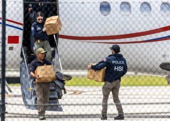 Gobierno dominicano: La Justicia autorizó entregar a EE UU el avión de Maduro